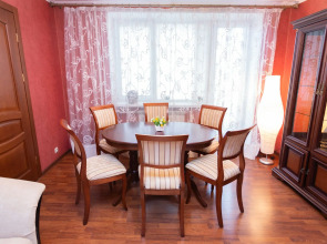 Апартаменты семейные на Раковской 27