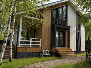 Hovy Avtorskiy Dom S Panopamnymi Vidami Private house