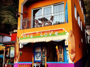 One Love Maktub Apartments