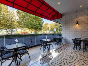 Ramada by Wyndham Istanbul Golden Horn
