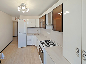 Квартира у ТЦ Мега