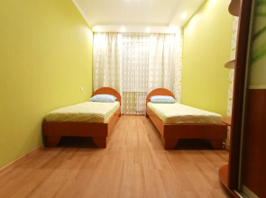 Апартаменты 3к На Бульваре Королёва 4