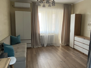 V Tsentre Almaty Apartments