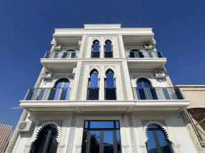 Donish Hotel