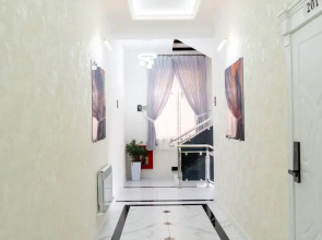 Отель Status Inn