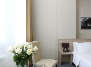 Отель Marx Hotel