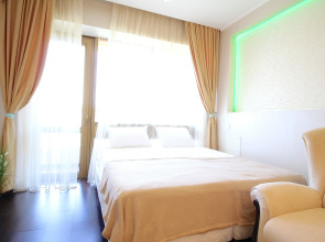 Апартаменты Версаль Альфа Апартаменты