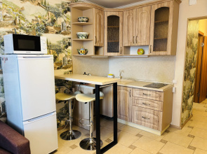 Komfortabelnaya Na Naberezhnoy Flat