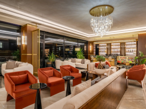 Отель Best Western Premier Hidden Hills Hotel