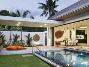 Cocoon Villa 2 by Roominger Villa