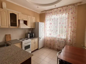 Na Ulitse Sovkhoznoy Ulitse 2A Apartments