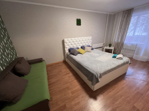 Na Budennogo 12 Apartments
