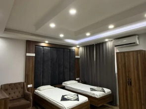 Отель Han Suite