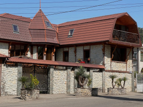 Abkhazskoye Pomestye Villa