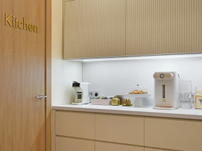 Отель Mirum Hotel