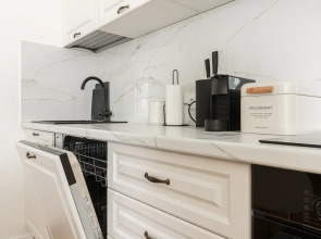 Квартира Большая и Светлая у Таврического Сада