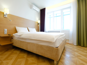 Апартаменты Петровские на Советской 90 №1