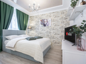 Apartments Bolshoi by Roomers 3