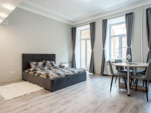 Квартира Стильная Евродвушка с Балконом в Центре Петроградской