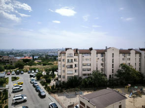 Квартира у Пляжа Парк Победы на 4 Гостей с Видом на Море