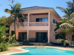 Tradewinds Lodge Diani Beach Kenya Hotel