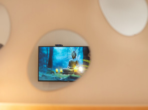 Квартира Vintage Haven Studio - Bohemian Style in Alliance Palace