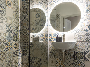 Апартаменты Домино по улице Партизана Железняка,38