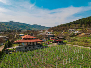 Matisi Wine Cellar & Country House Villa