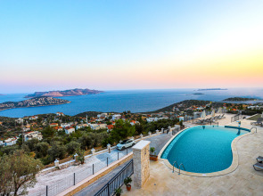 Kaleli Deluxe Homes Hotel