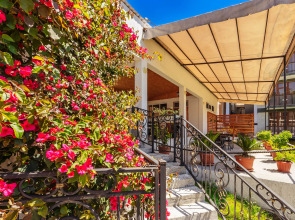 Отель Афалина