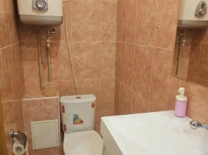 Апартаменты двухкомнатные рядом с парком Швейцария