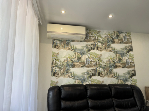 Апартаменты на Давыда Городенского 2/11