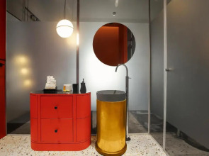 Heritage Hotel and Suites (by Travel Agency)