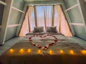 Вилла Семейно-Туристический загородный клуб Карамелькино Коттедж 4