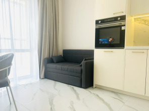 Шикарная Квартира с Видом на Реку и Город