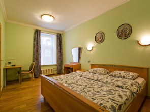 Апартаменты на Марата 22