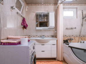 Частный дом Уютный дом с баней