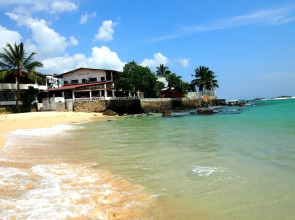 Отель Sun N Sea