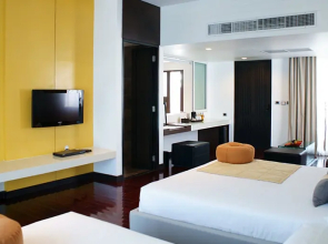 Отель Z Through by The Zign