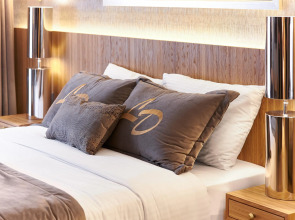 Отель Lady Diana