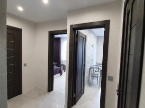 Апартаменты BeHappy Хоружей 10/2