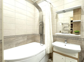 Апартаменты Уютные Возле ЖД Вокзала