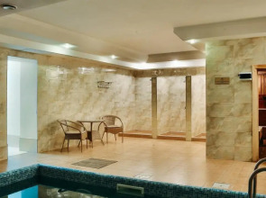 Отель Goldman Empire