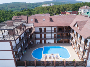 Villa Laguna Resort Hotel