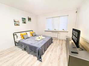 S zaseleniyem Lutshiy servis Posutochno50 Apartments
