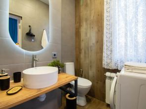 Апартаменты Просторные на Тихой Улице