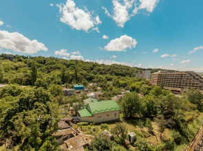 Апартаменты «Колокольчик» Ирины Савельевой с видом на горы у входа в Национальный Парк