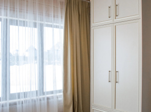 Dom Schuka Guest House