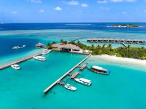 Курортный отель Resort Sheraton Maldives Full Moon Resort & Spa