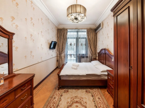 Апартаменты Holiday Home